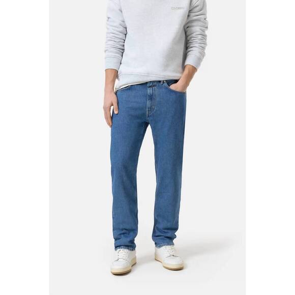 NEW CLOSED men's cooper true jeans in mid blue